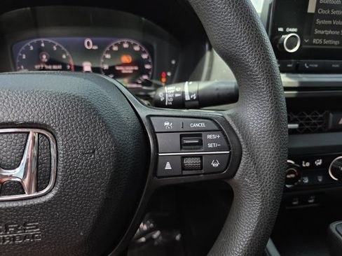 Used 2024 Honda Accord EX image 21
