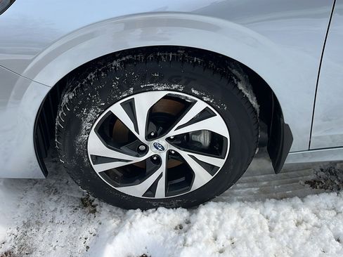 Certified 2025 Subaru Legacy Premium image 9