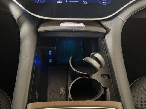 Used 2023 Mercedes-Benz EQS 580 4MATIC Sedan image 26
