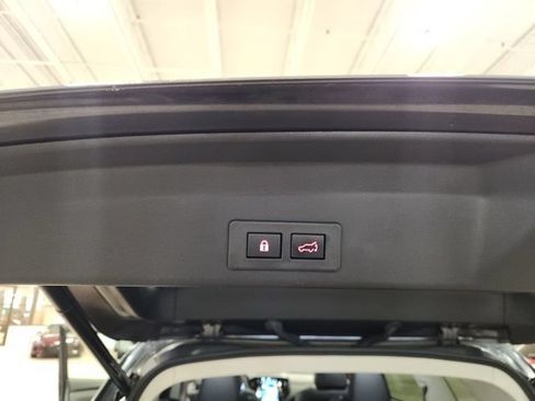 Used 2025 Subaru Ascent Onyx Edition AWD/4WD image 28