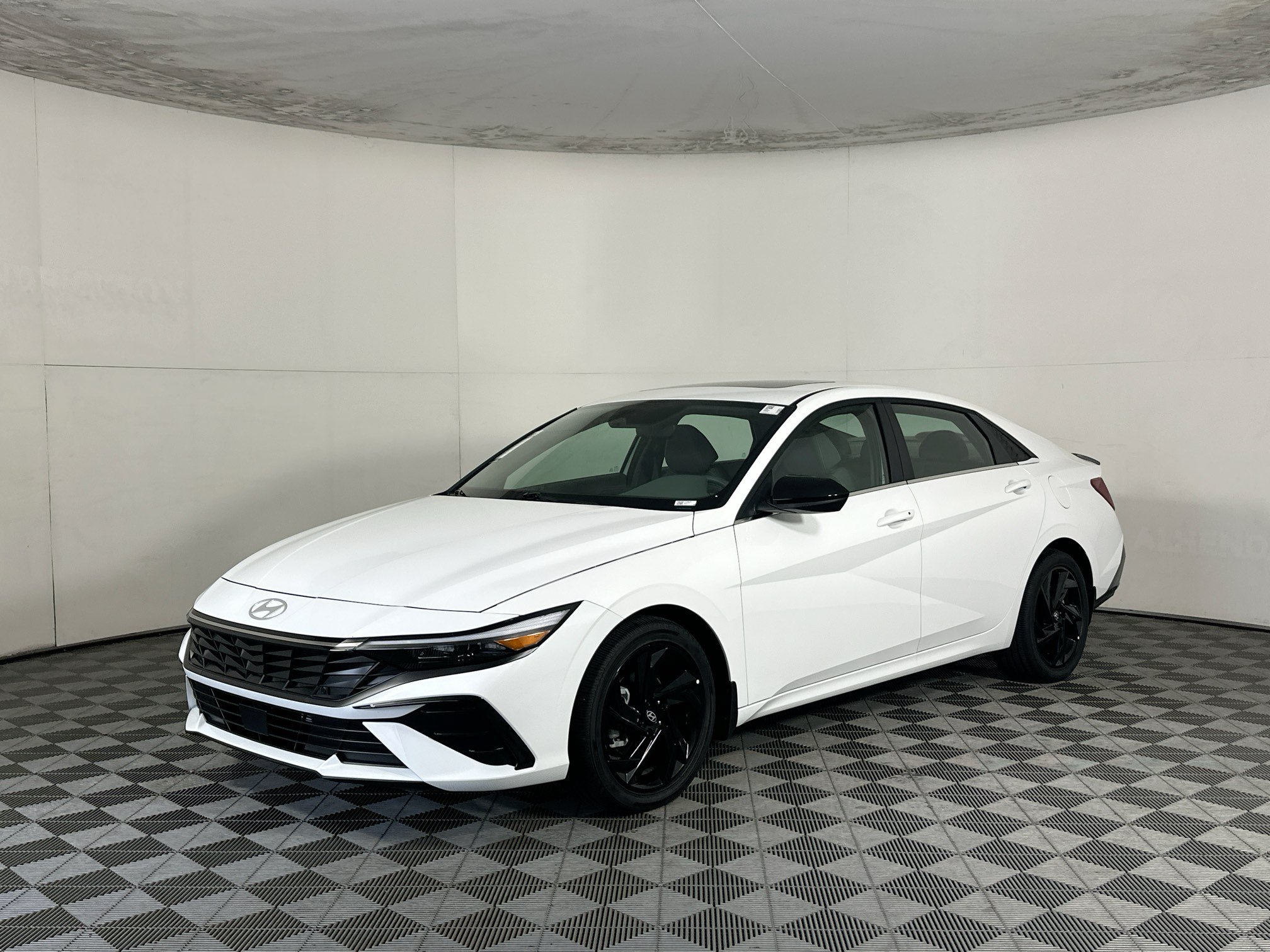 Used 2026 Hyundai Elantra SEL Sport Premium FWD image 7