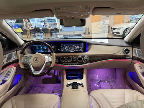 Used 2020 Mercedes-Benz S 560 Sedan image 17