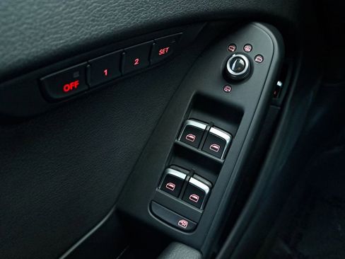 Used 2015 Audi A4 Premium Plus w/ Technology Package image 25