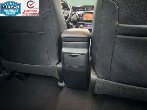 Used 2016 Toyota Corolla S image 39