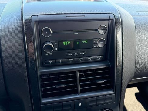 Used 2009 Ford Explorer Sport Trac Limited RWD image 11