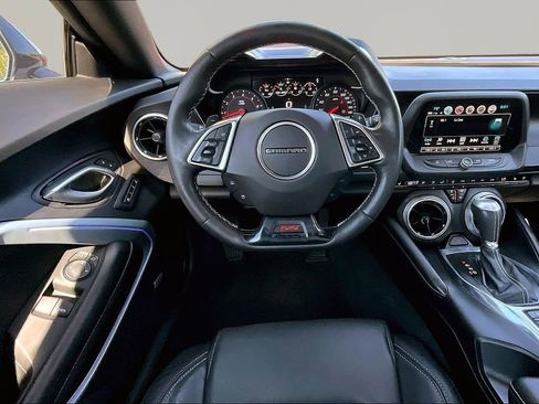 Used 2018 Chevrolet Camaro SS w/ Redline Edition RWD image 8