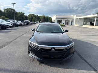 Used 2020 Honda Accord Touring video 2