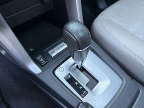 Used 2014 Subaru Forester 2.5i Limited w/ Popular Package #2 image 13