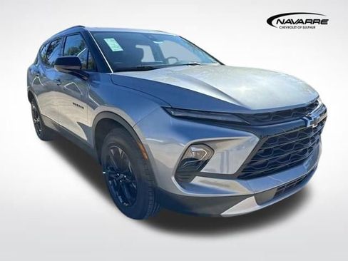 New 2025 Chevrolet Blazer LT w/ Convenience Package image 1
