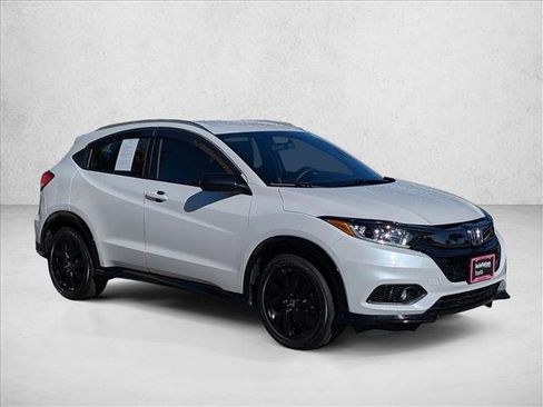 Used 2022 Honda HR-V Sport image 3