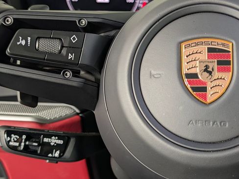 Certified 2026 Porsche Cayenne AWD/4WD image 41