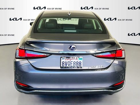 Used 2021 Lexus ES 300h w/ Premium Package FWD image 7