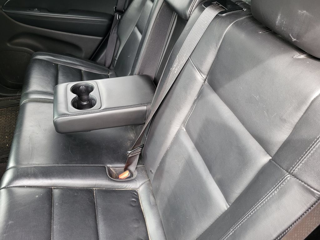 Used 2019 Jeep Grand Cherokee Limited AWD/4WD image 4