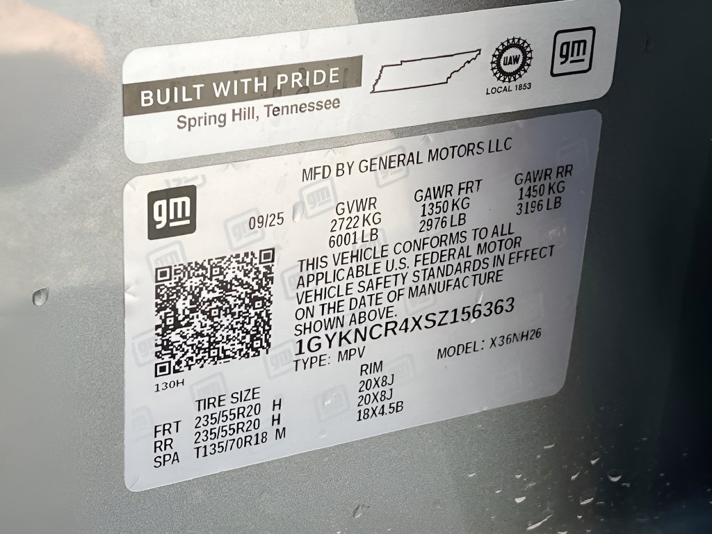 Used 2025 Cadillac XT5 Premium Luxury w/ LPO, Floor Liner Package FWD image 34