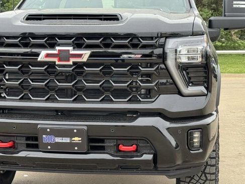 New 2026 Chevrolet Silverado 2500 ZR2 AWD/4WD image 10