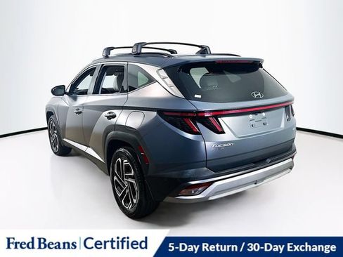 Certified 2025 Hyundai Tucson Limited AWD/4WD image 9