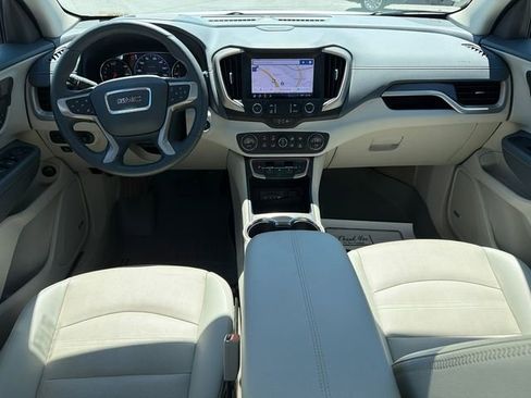 Certified 2024 GMC Terrain Denali w/ Denali Premium Package AWD/4WD image 23