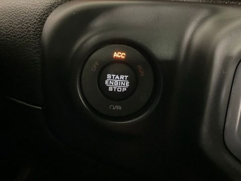 Used 2021 Jeep Wrangler Unlimited Rubicon image 17