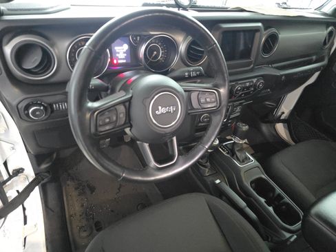 Used 2022 Jeep Wrangler Willys image 23