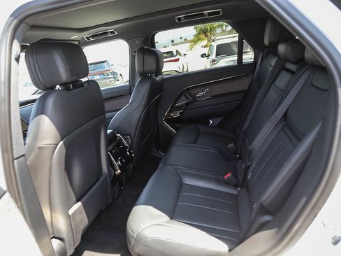 Used 2023 Land Rover Range Rover Sport SE AWD/4WD image 18