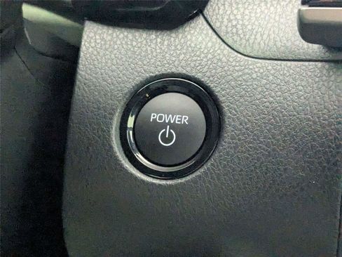 New 2026 Toyota Camry SE FWD image 18
