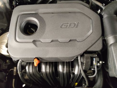 Used 2018 Hyundai Santa Fe Sport image 30