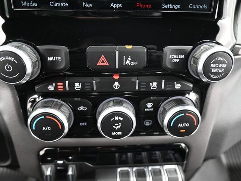 Used 2021 RAM 2500 Power Wagon image 17