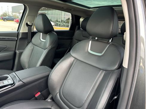 Used 2024 Hyundai Tucson Limited image 14