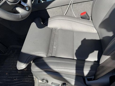 New 2025 Volvo XC90 T8 Ultra w/ Protection Package Premier image 11