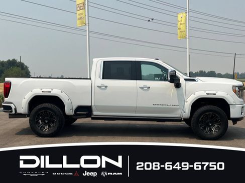Used 2023 GMC Sierra 3500 Denali w/ Denali Ultimate Package AWD/4WD image 3