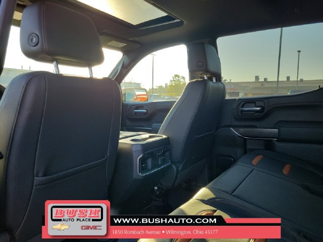 Used 2021 GMC Sierra 1500 AT4 w/ AT4 Value Package AWD/4WD image 14