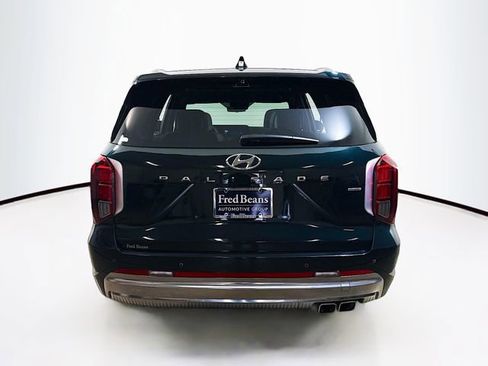 Certified 2025 Hyundai Palisade Calligraphy AWD/4WD image 12