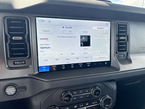 New 2026 Ford Bronco Badlands image 14