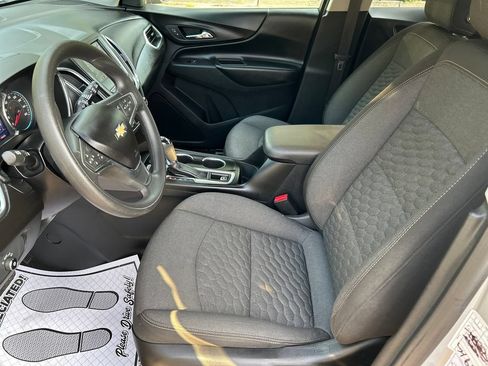 Used 2020 Chevrolet Equinox LT AWD/4WD image 11
