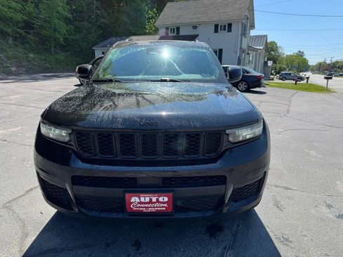 Used 2021 Jeep Grand Cherokee L Laredo AWD/4WD image 2
