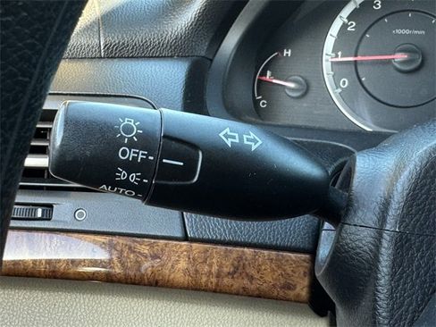 Used 2011 Honda Accord EX image 20