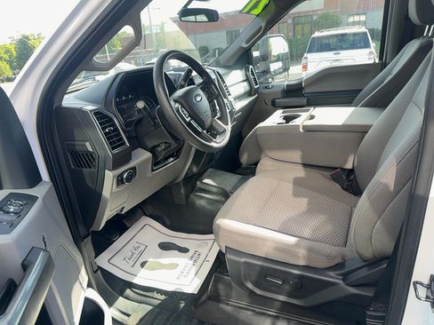 Used 2021 Ford F250 XLT w/ XLT Value Package AWD/4WD image 17