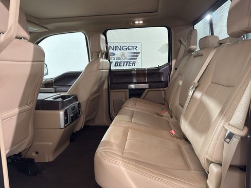 Used 2019 Ford F150 Lariat w/ Equipment Group 502A Luxury image 12