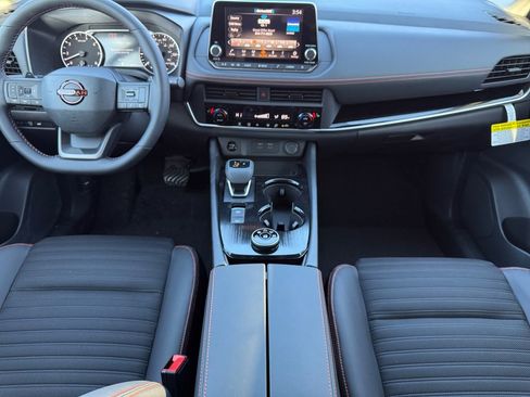 New 2026 Nissan Rogue SV image 10