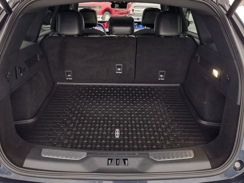 Certified 2024 Lincoln Nautilus Reserve w/ Equipment Group 202A image 24