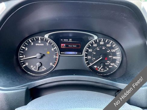 Used 2016 Nissan Pathfinder SL w/ SL Premium Package AWD/4WD image 18