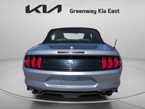 Used 2021 Ford Mustang Premium RWD image 7