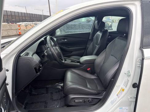 Used 2024 Honda Accord Sport image 12