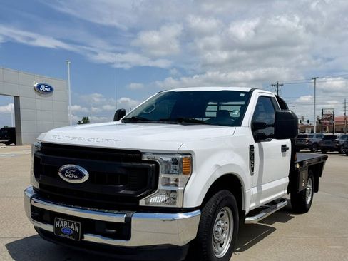 Used 2021 Ford F250 XL w/ Power Equipment Group RWD image 2
