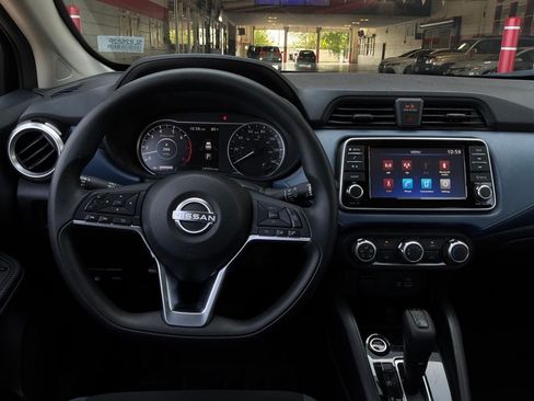 Used 2025 Nissan Versa SV FWD image 13