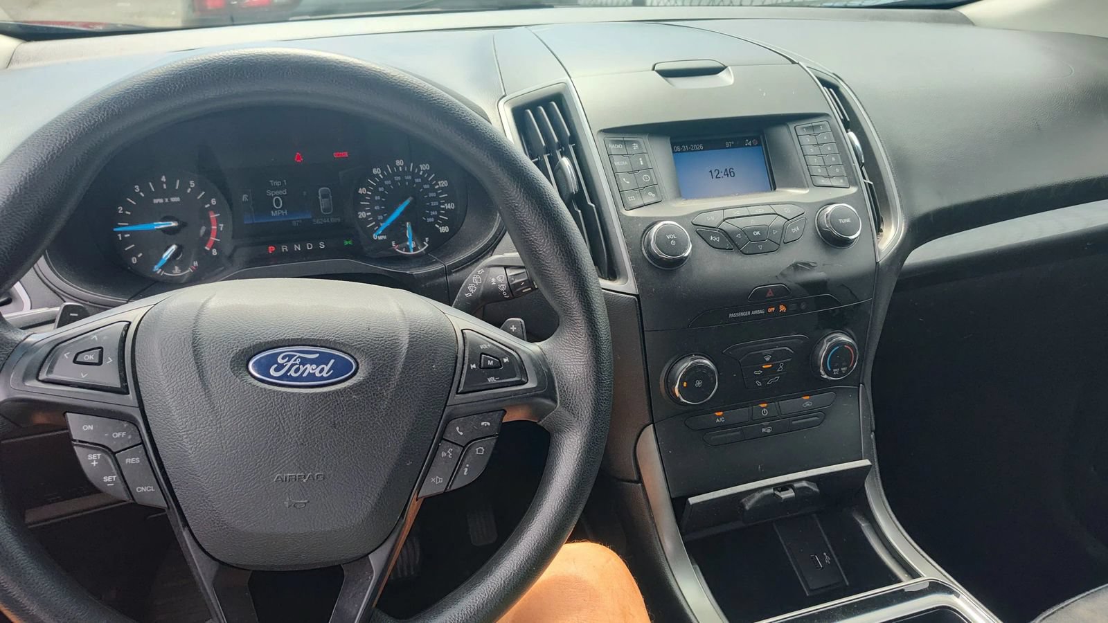 Used 2019 Ford Edge SE w/ SE Fleet Driver's Package AWD/4WD image 9