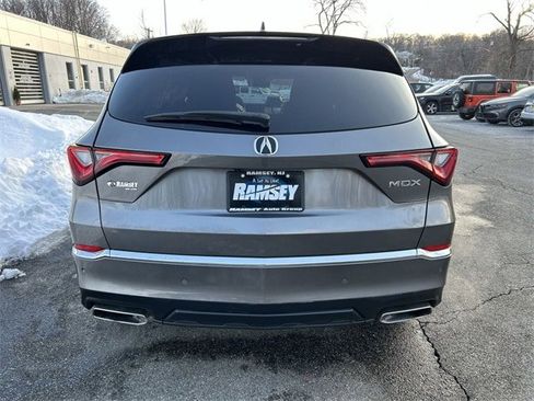 Used 2022 Acura MDX SH-AWD with Advance Package image 7