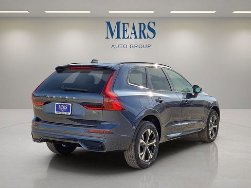 New 2026 Volvo XC60 B5 Core image 5