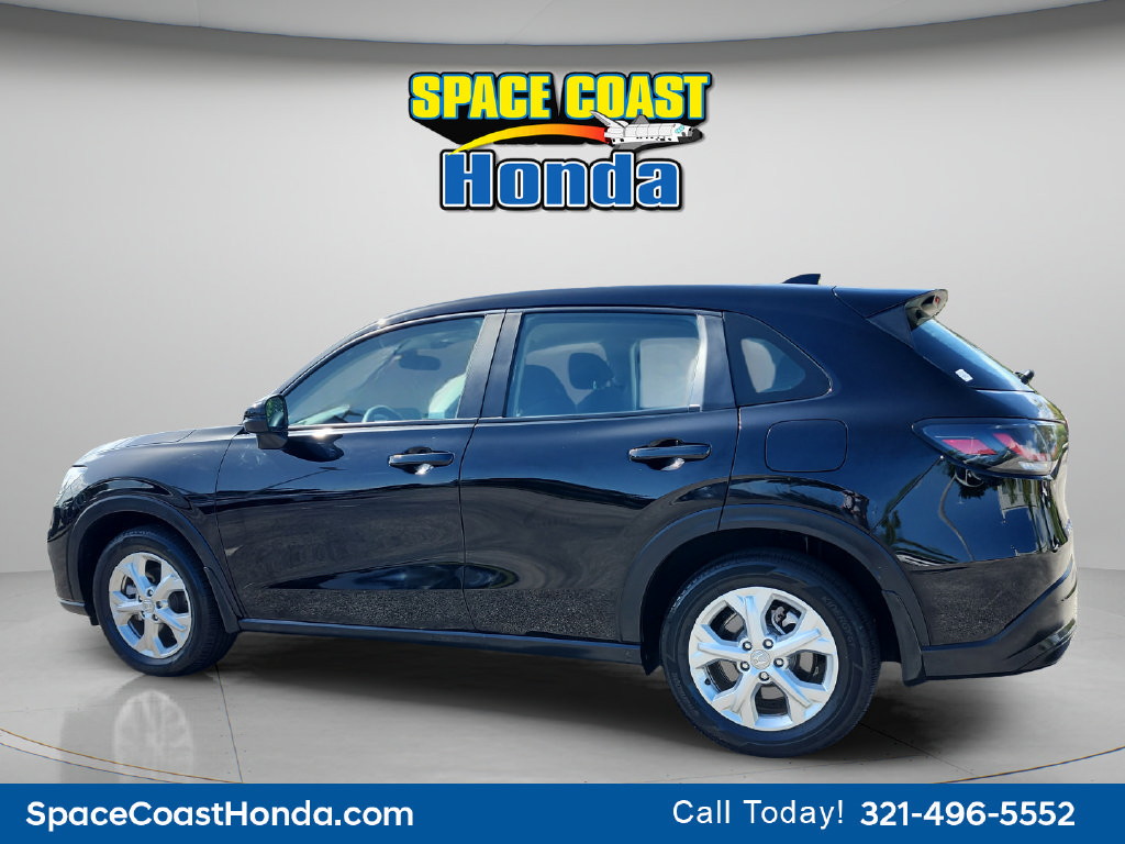 Used 2024 Honda HR-V LX image 7