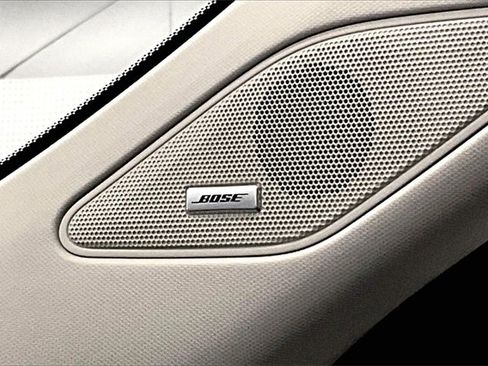 Used 2024 Mitsubishi Outlander SE image 34